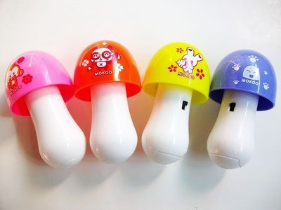 七彩蘑菇迷你风扇 夏日清凉与时尚的完美结合